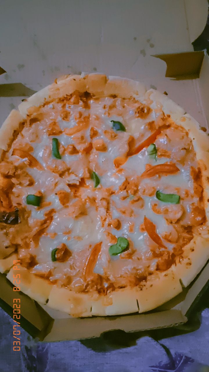 Uncle's pizza & cafe in Chakwal, Punjab