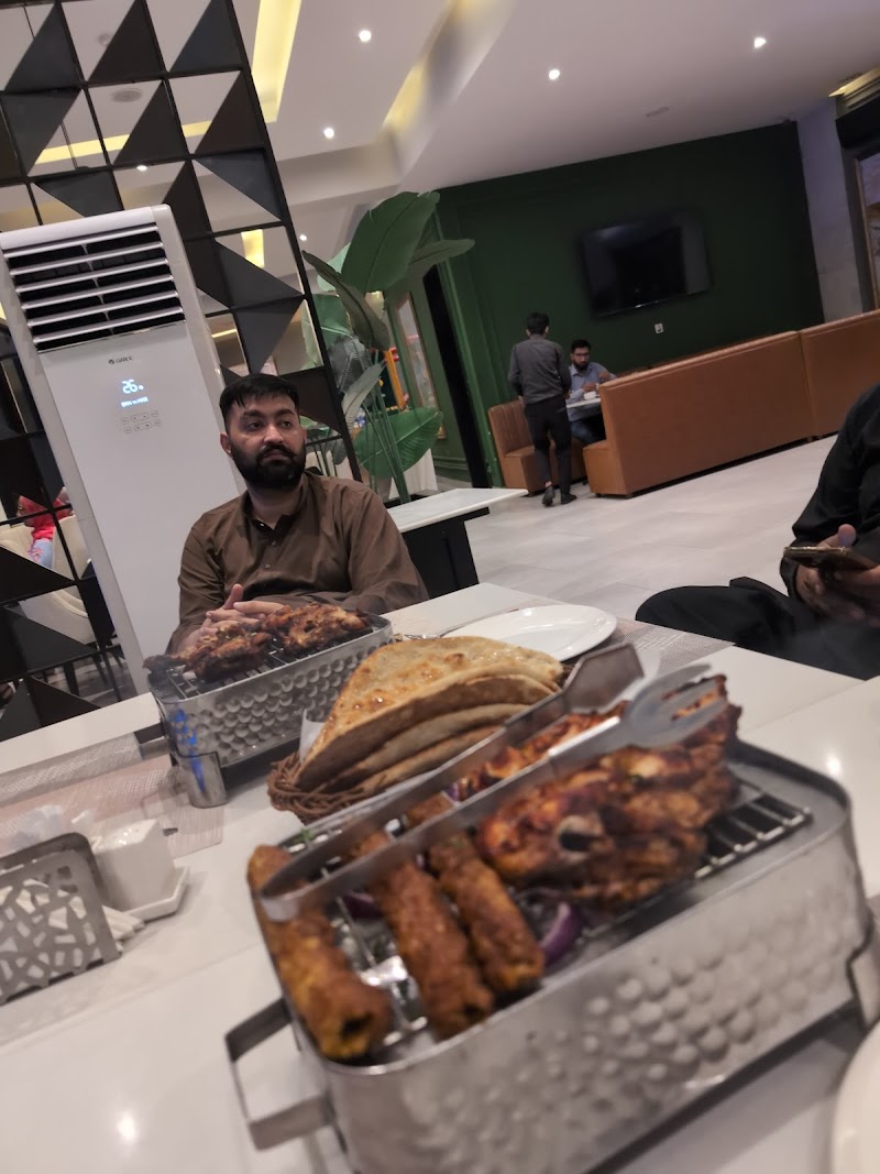 Salt’n Pepper in Satellite Town Jhelum, Punjab