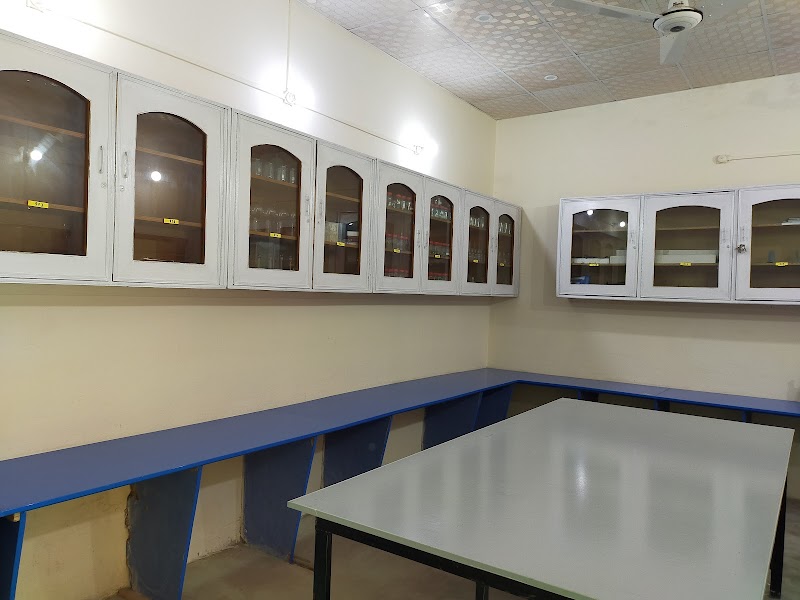 Oriental College in Faisalabad, Punjab