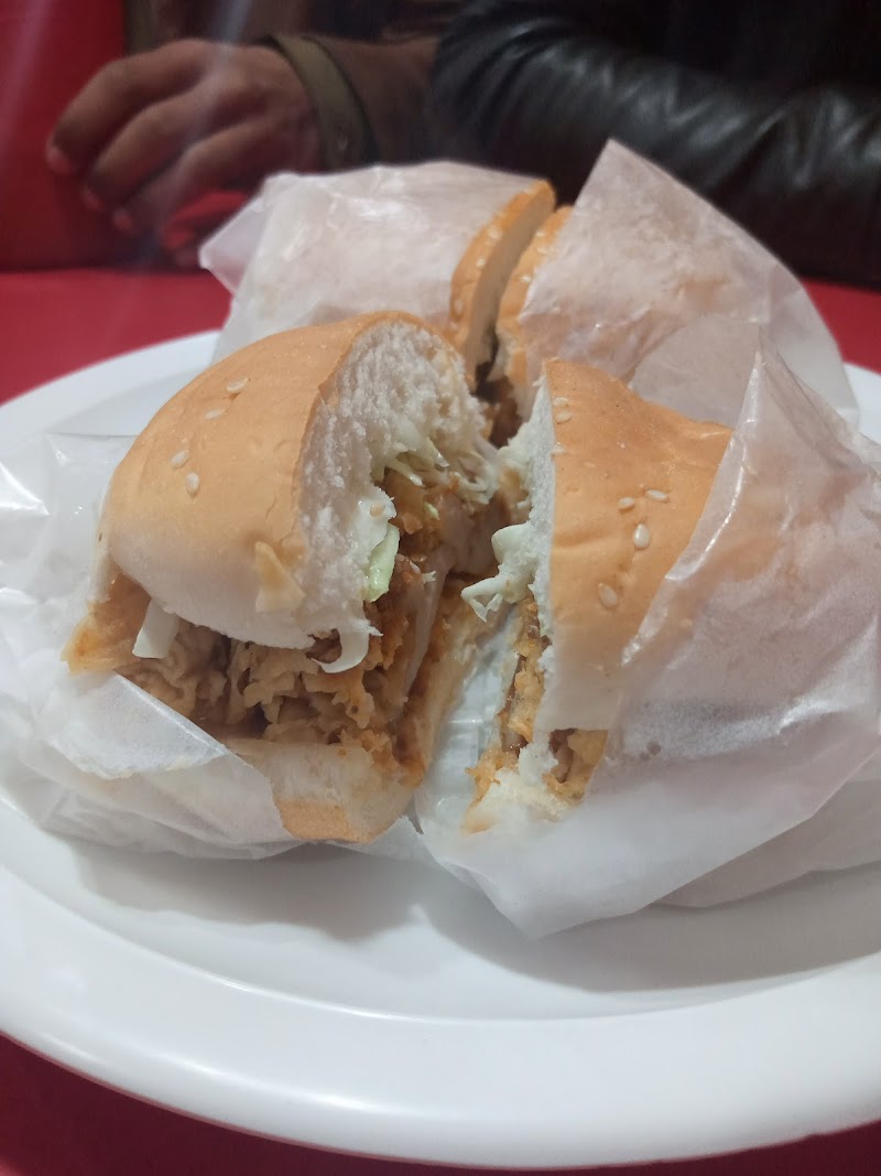 Burger and Pizza Hut in Attock, Punjab