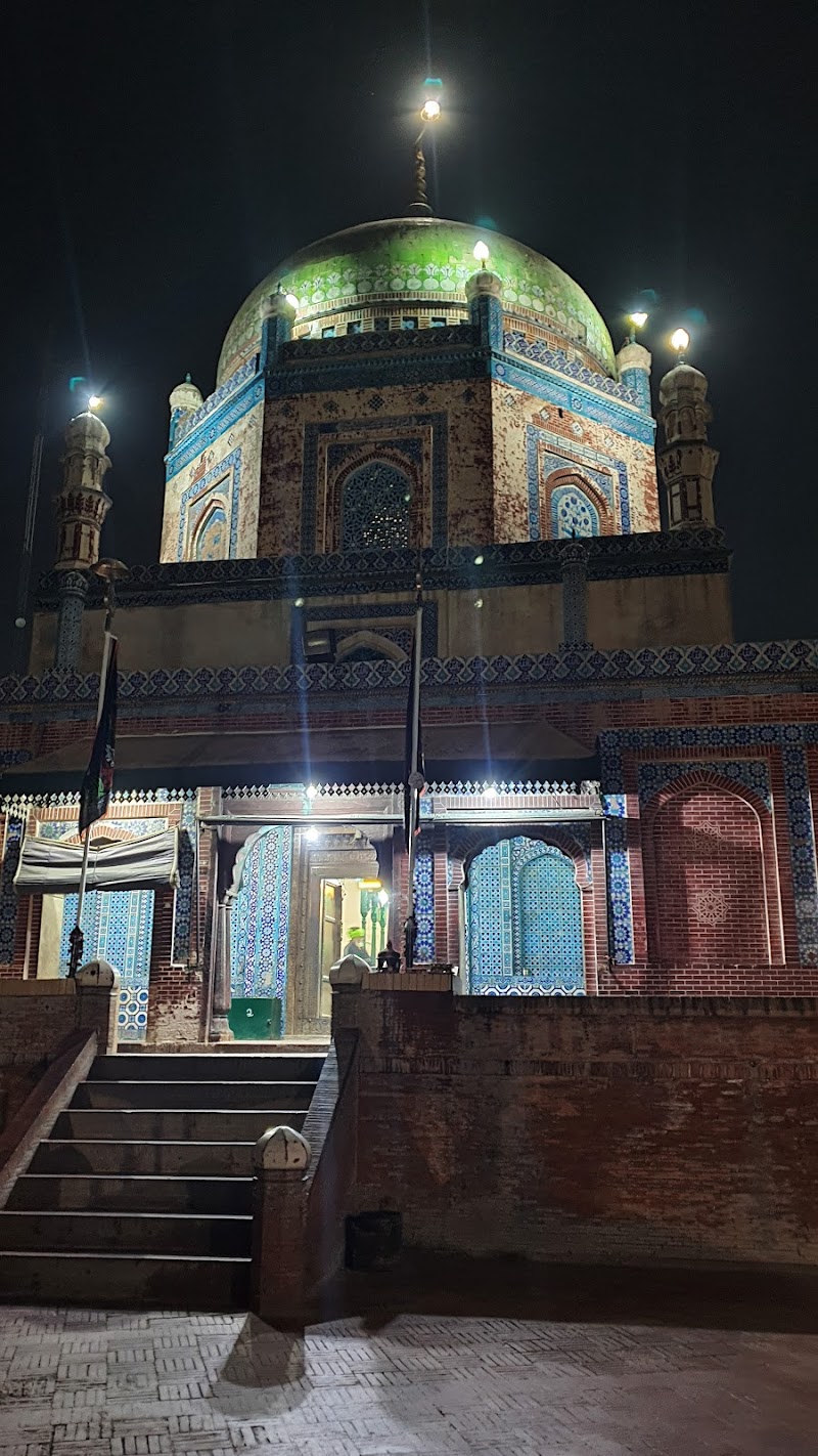 Shah Shams Darbar Multan in Multan, Punjab