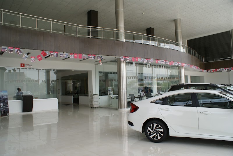 Honda HiSun, DG Khan in Multan, Punjab