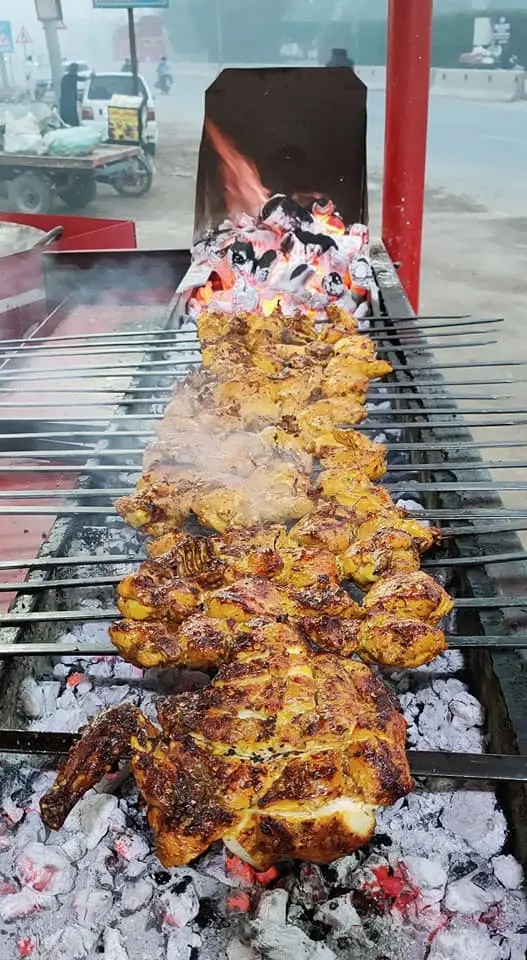 Al Rehan kitchens in Dera Ghazi Khan, Punjab