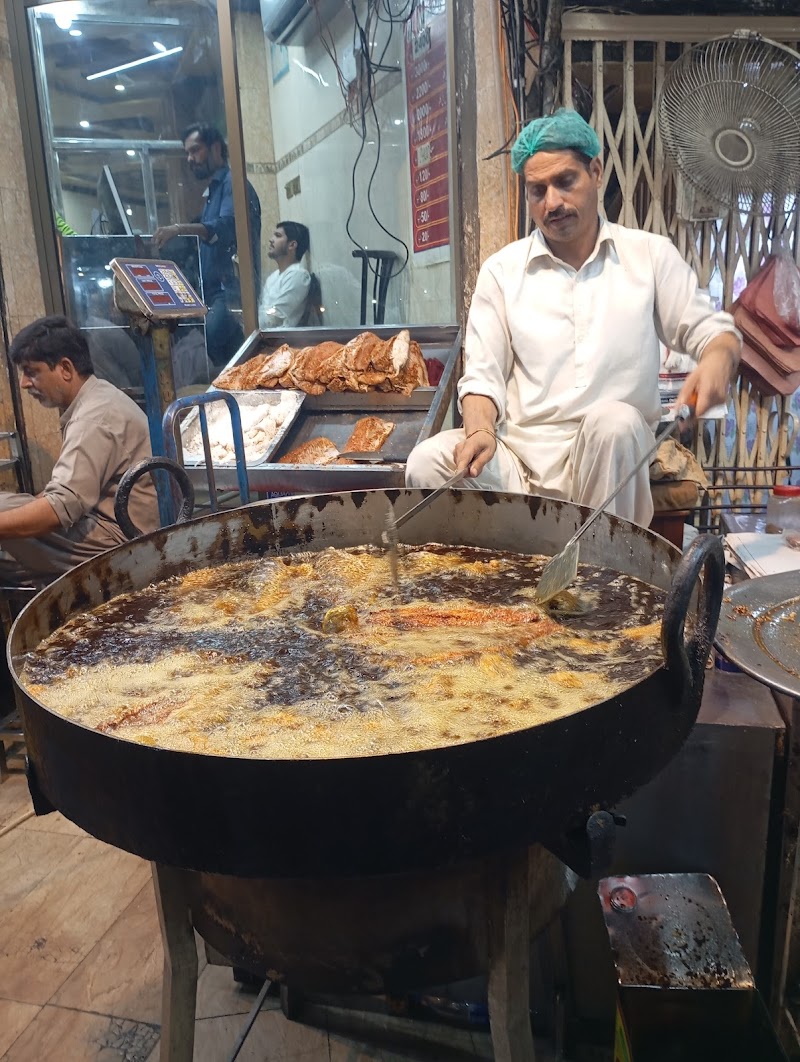 Chohan Fish Corner in Sheikhupura, Punjab