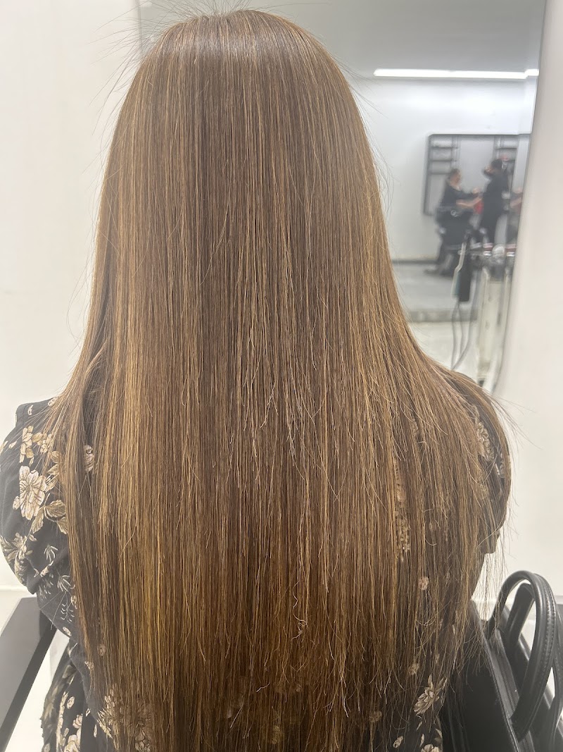 Jugnu's Salon Gujranwala in Gujranwala, Punjab