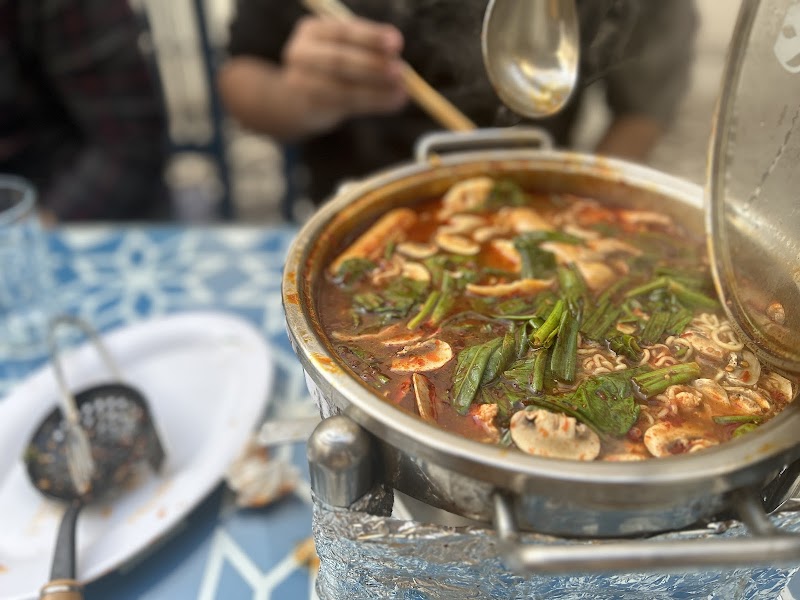 The Hotpot Restaurant in Lahore, Punjab