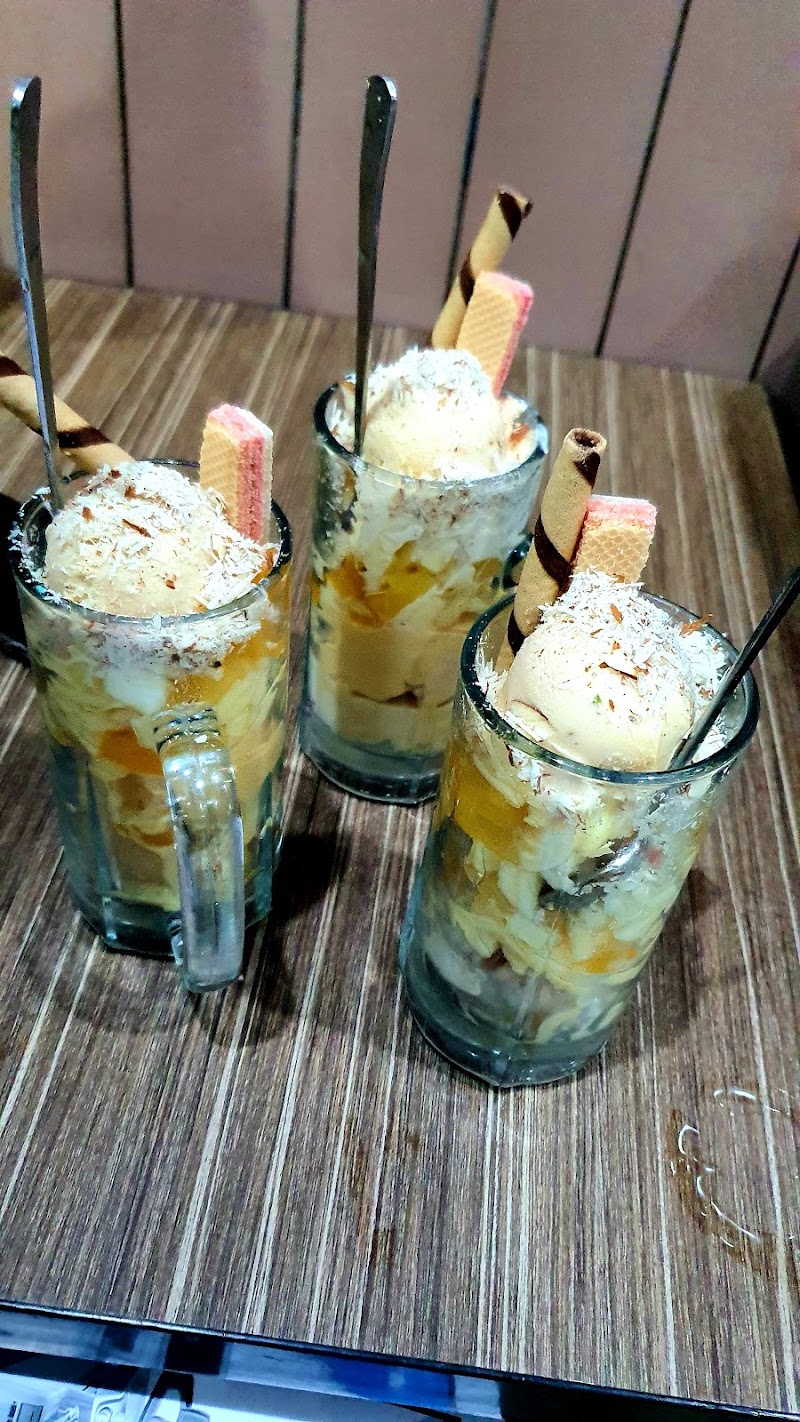 Shahryar's Icecream Bar in Gojra, Punjab