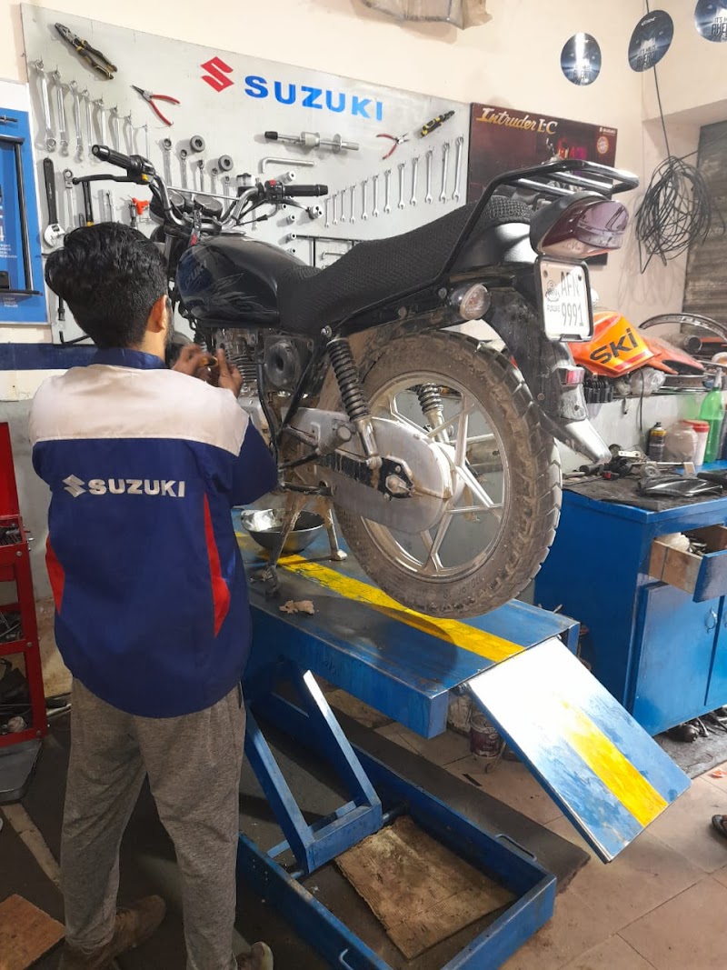 Bhola Suzuki Centre in Sahiwal, Punjab