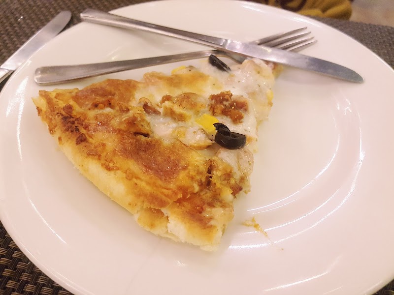 Malee's Café, Baker's and Family Restaurant in Gujranwala, Punjab