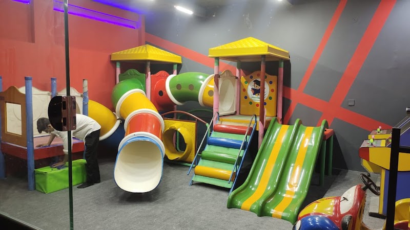 De Fiesta Café in Sargodha, Punjab