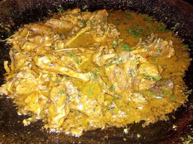 Anwar Maano Karahi Gousht Tika Shop in Kasur, Punjab