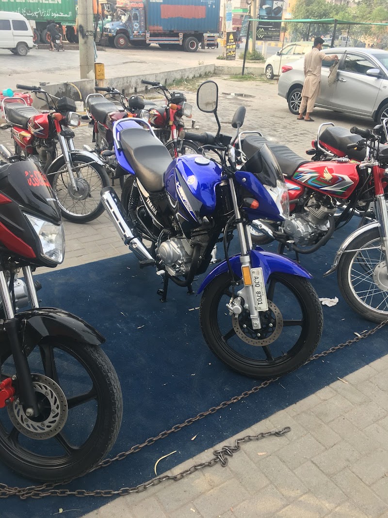 Meer Autos (Honda Certified Dealer) in Gujrat, Punjab