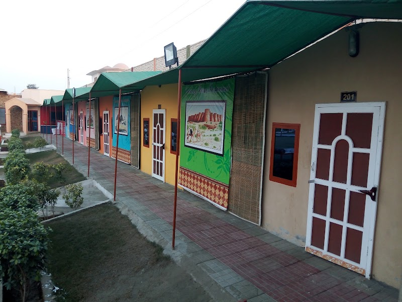 Yummy Fresco Restaurant & Marriage Club in Lodhrān, Punjab