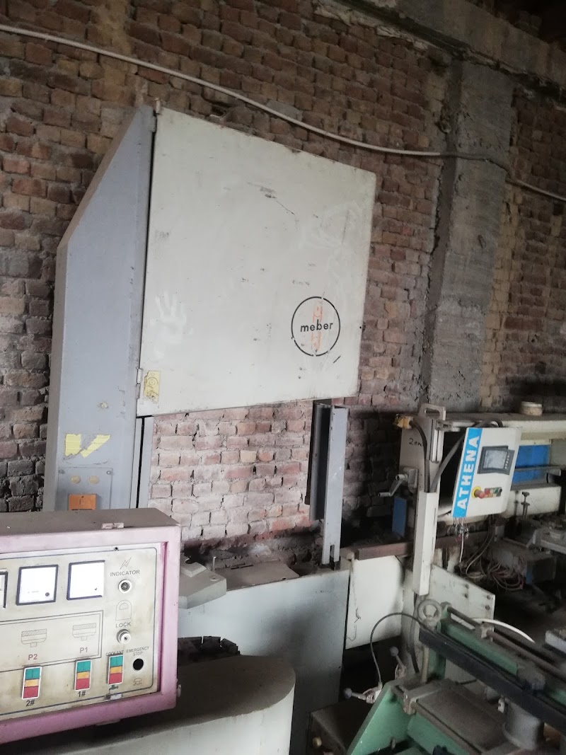 Gujrat Traders in Gujrat, Punjab