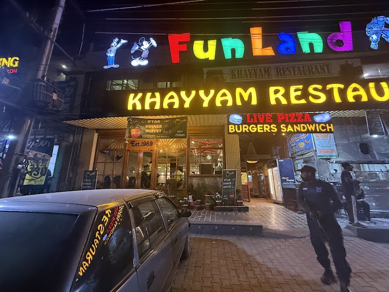 Khayyam Hotel & Restaurant in Chiniot, Punjab