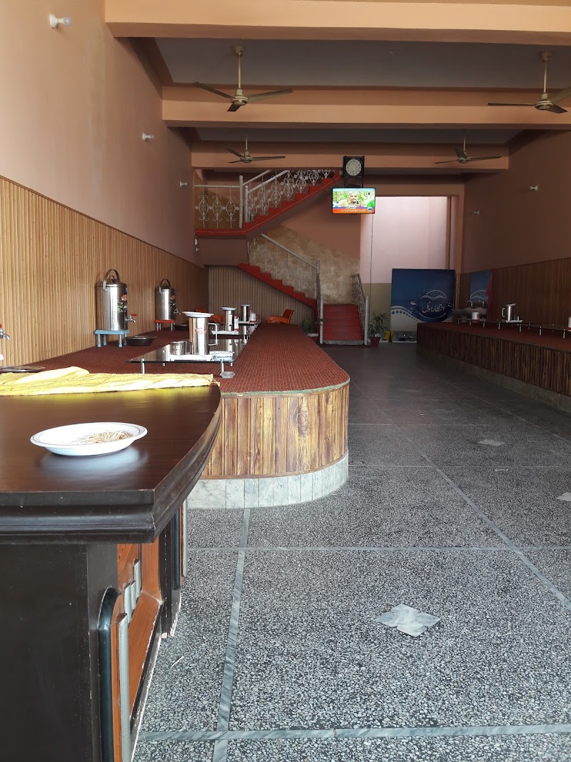 انتطار ہوٹل Intizar Hotel in Dera Ghāzi Khān, Punjab