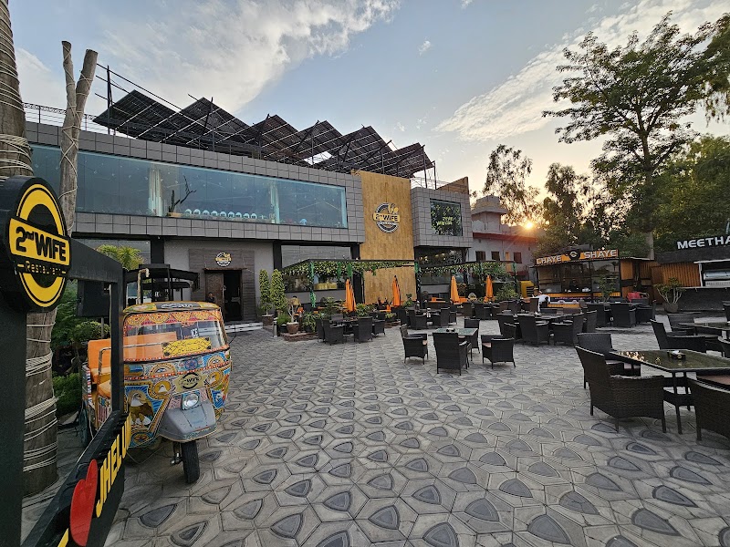 2nd Wife Restaurant in Jhelum, Punjab