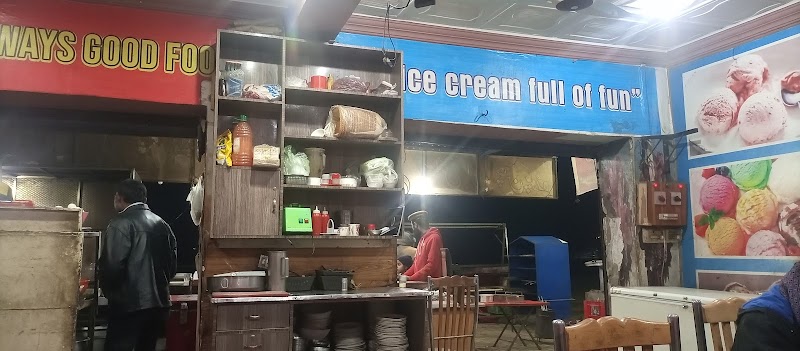 Tayyba Restaurant& Bar B Q&Fish Fry in Toba Tek Singh, Punjab