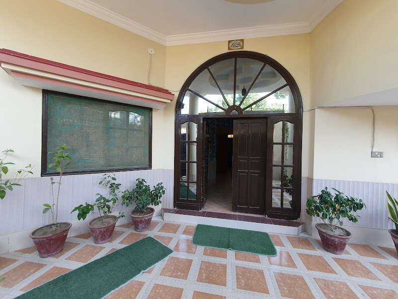 Taj Mahal Guest House in Mīrpur Khās, Sindh