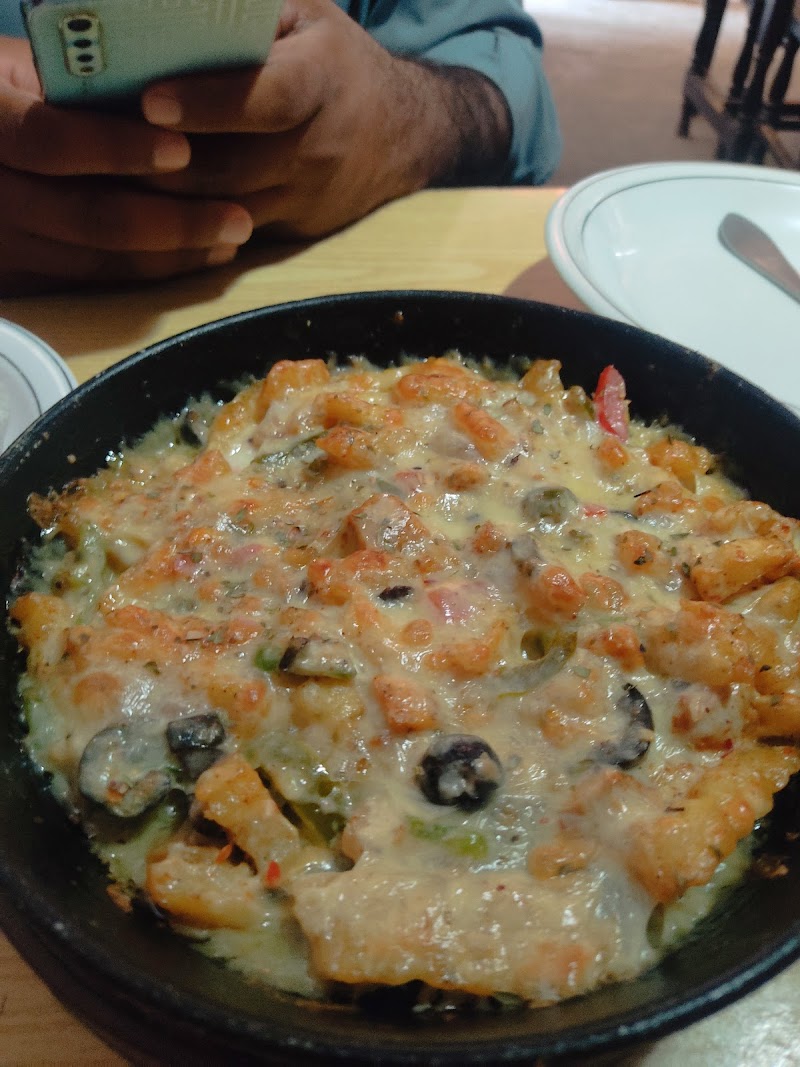Masoom Cafe Fried Chicken & Pizza Corner in Jampur, Punjab