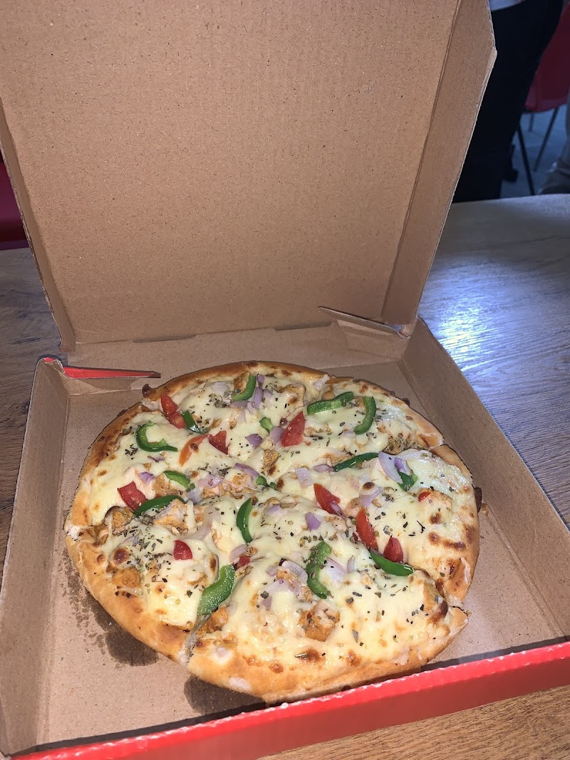 Fringos Pizza Food Bar. Gujranwala in Gujranwala, Punjab