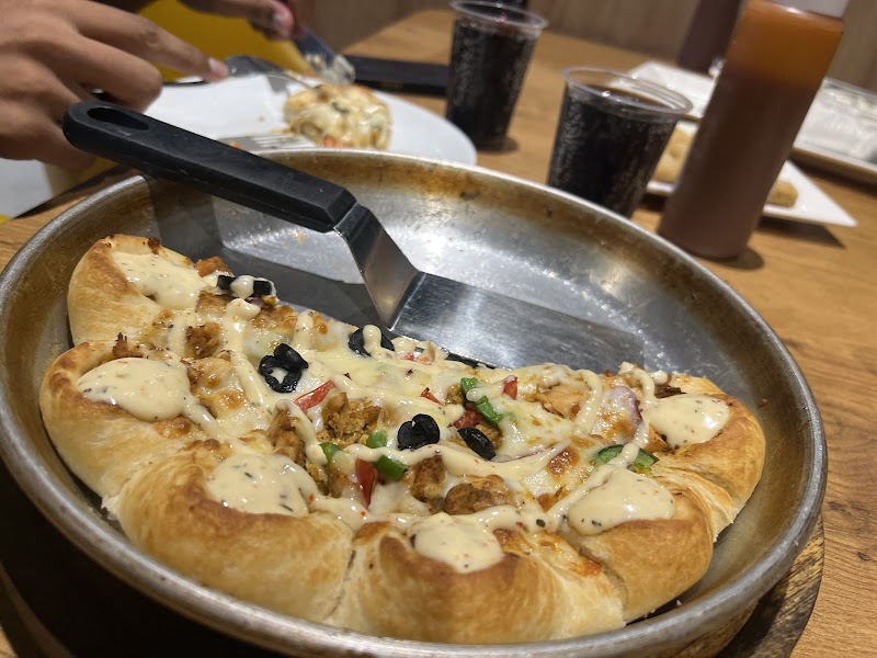 Gujrat papa's Pizza (Jhelum) in Jhelum, Punjab