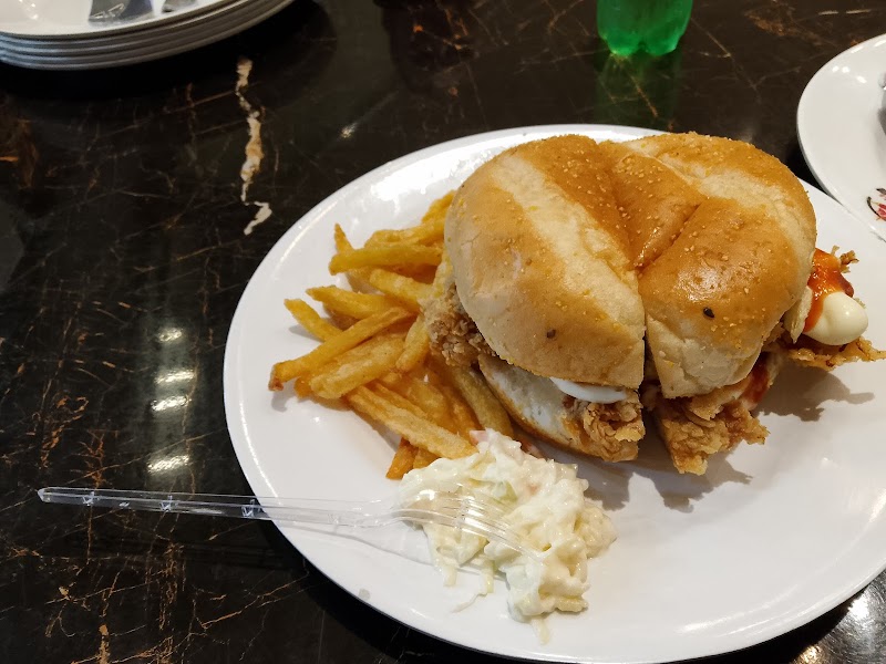 SPICE N GRILL in Mīrpur Khās, Sindh