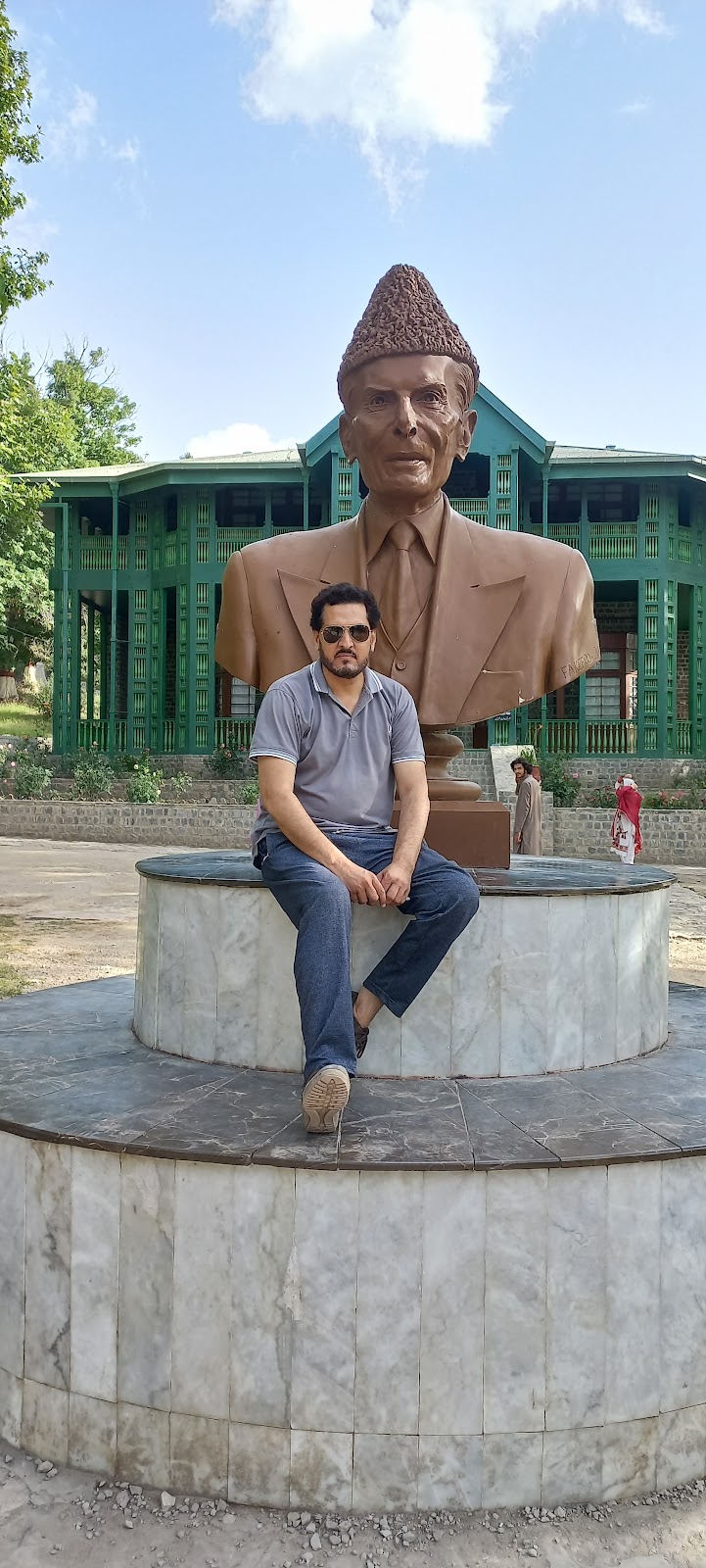 Yumz Cafe Burewala in Burewala, Punjab