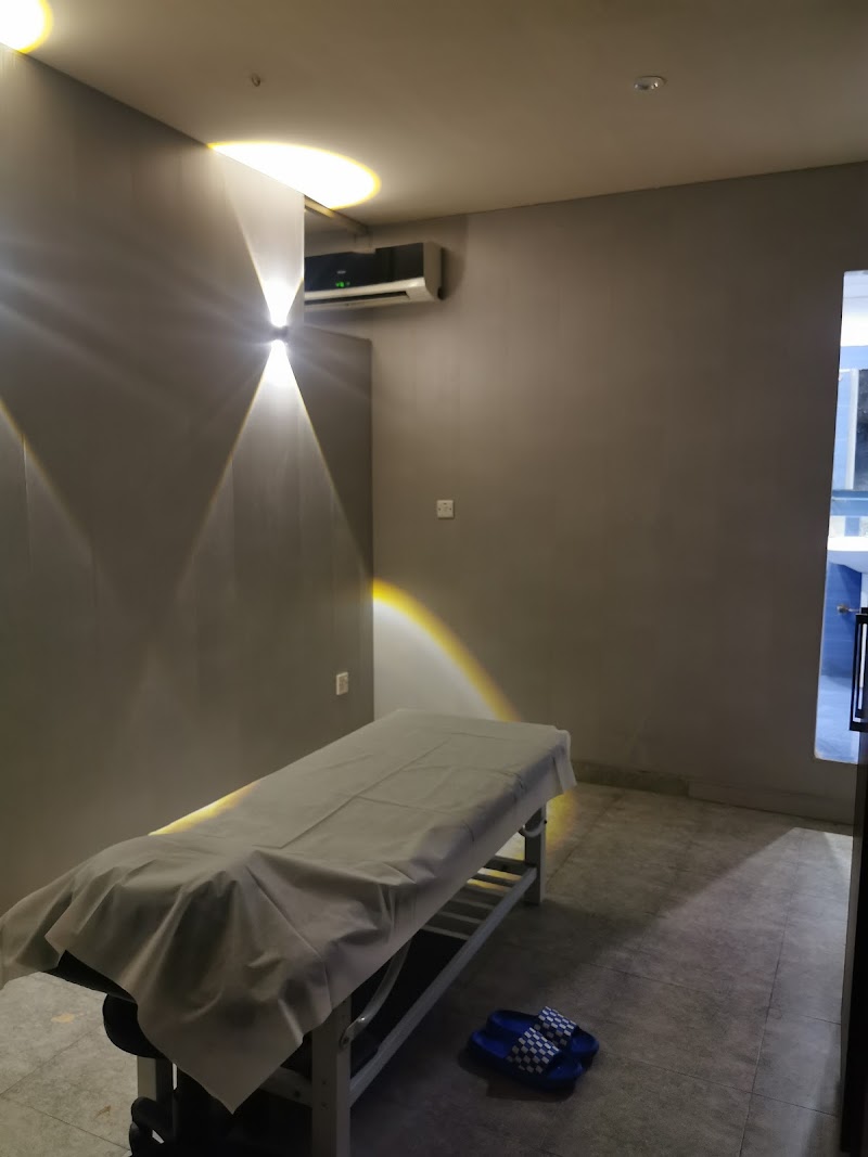 Junzi wellness and beauty center in Lahore, Punjab
