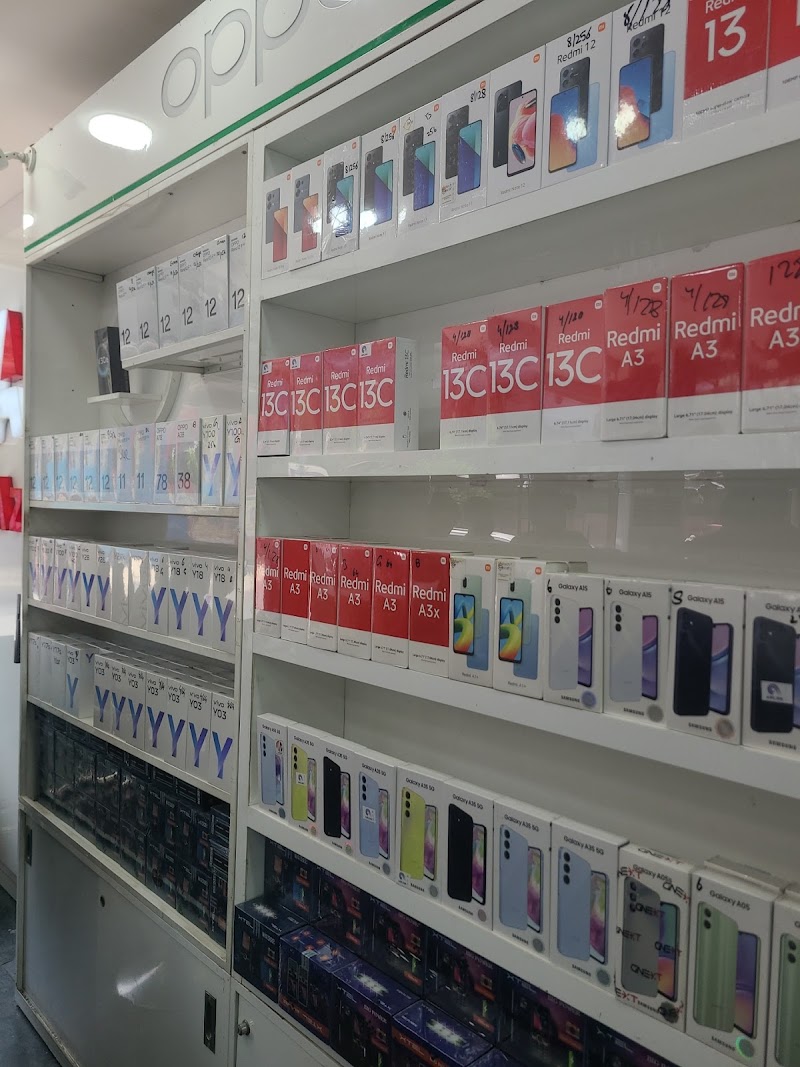 Al-Aziz Mobiles in Burewala, Punjab