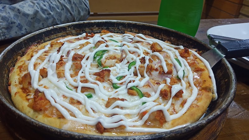 Snackies in Gujranwala, Punjab
