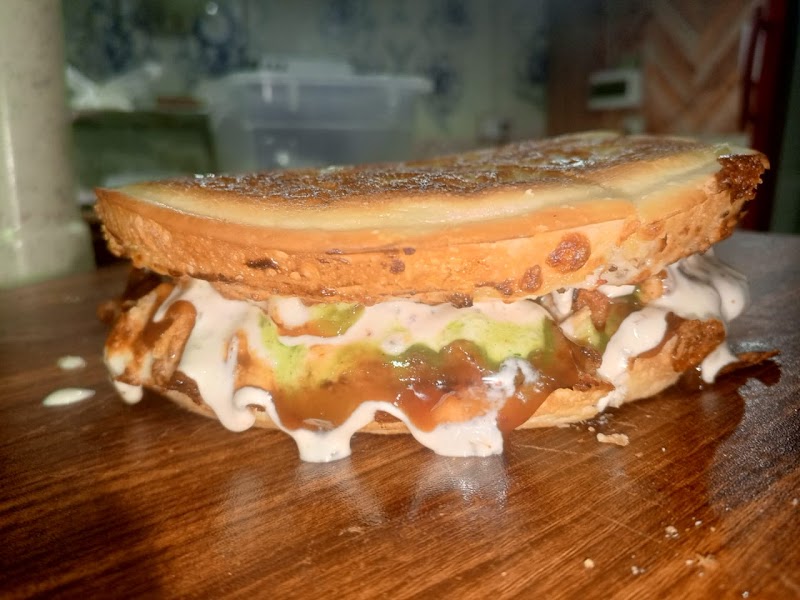 18 Hours Pizza & Cafe in Khanewal, Punjab
