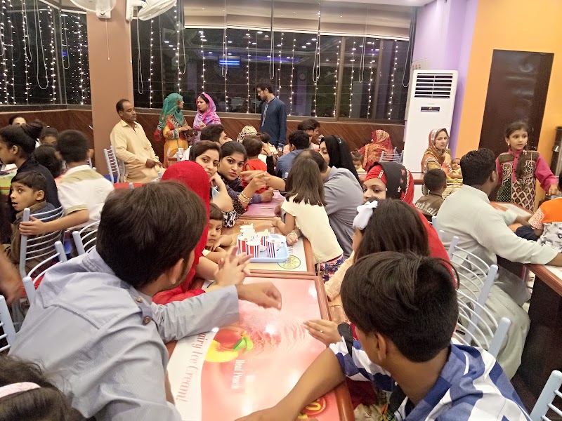 Gulberg Galleria in Lahore, Punjab