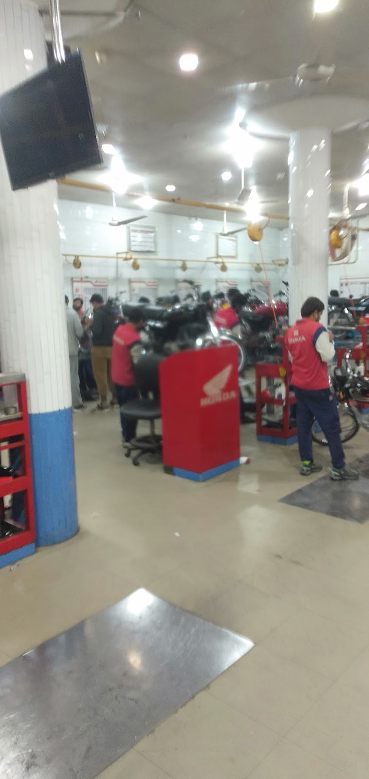 Shamas Honda in Sialkot, Punjab