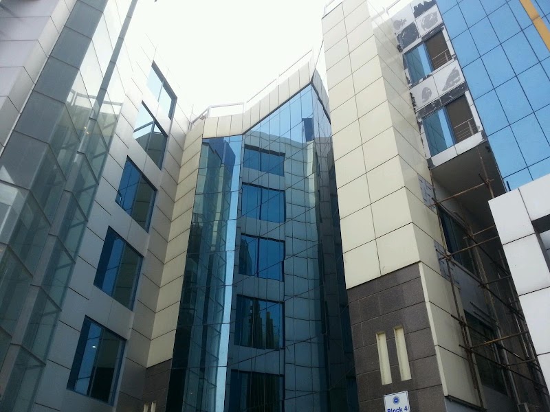 University of Management and Technology, Sialkot Campus in Sialkot, Punjab