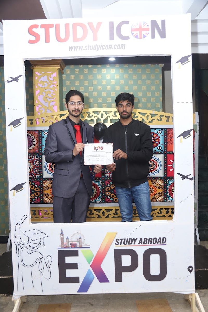 Study Icon Gojra in Gojra, Punjab