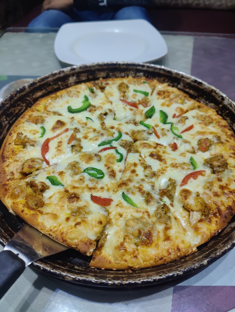 Break Point Pizza & Burger (Branch 1) in Mandi Bahauddin, Punjab