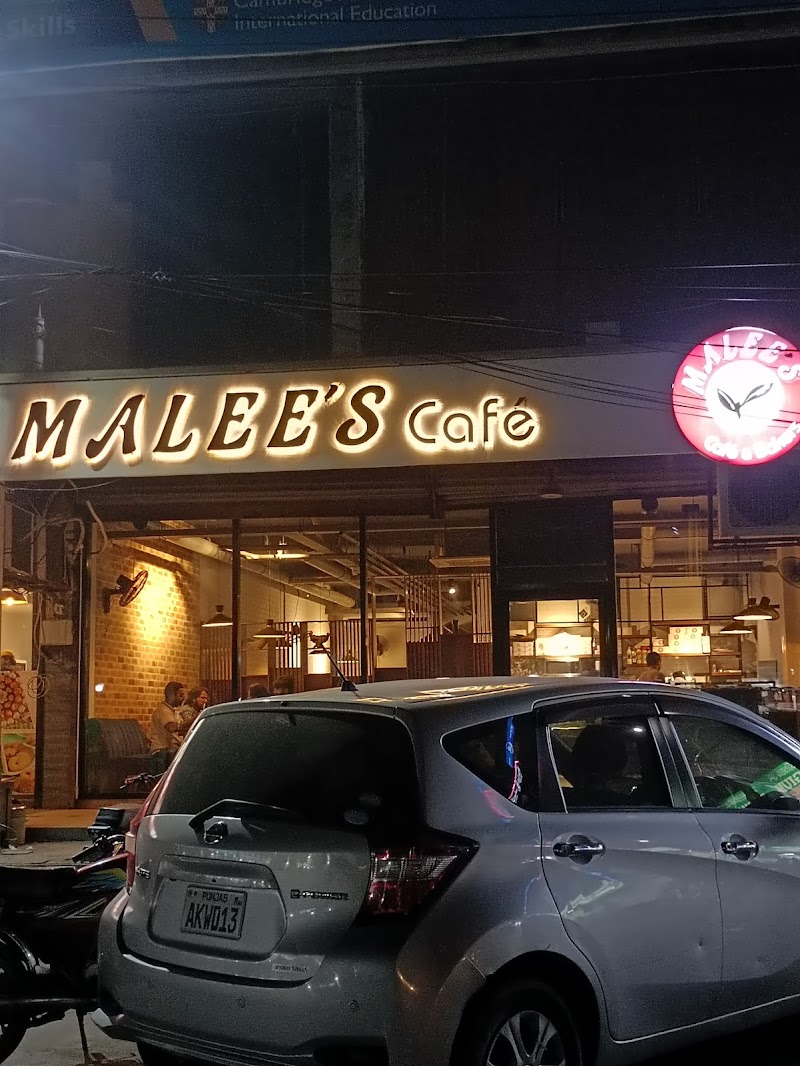 Malee's Cafe & Bakers