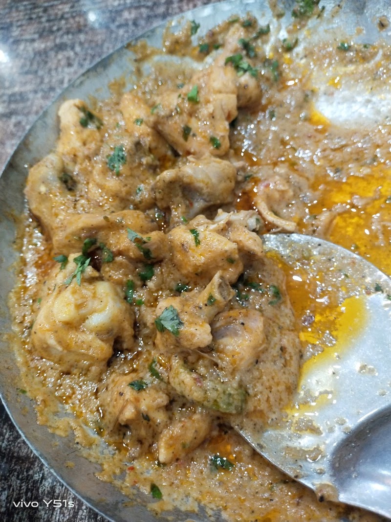 Al-Hamad Restaurant in Burewala, Punjab