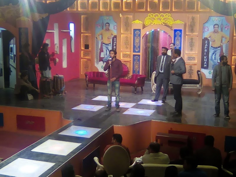 Royal News in Lahore, Punjab