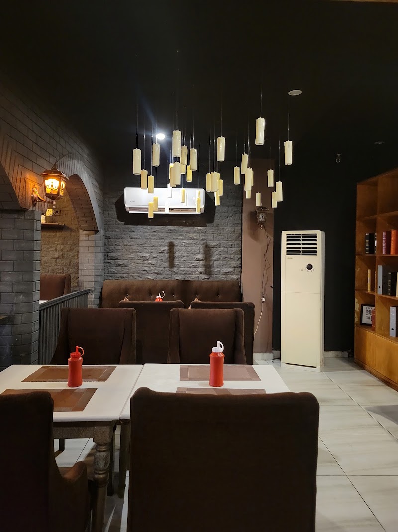 Rowdy'z in Sialkot, Punjab