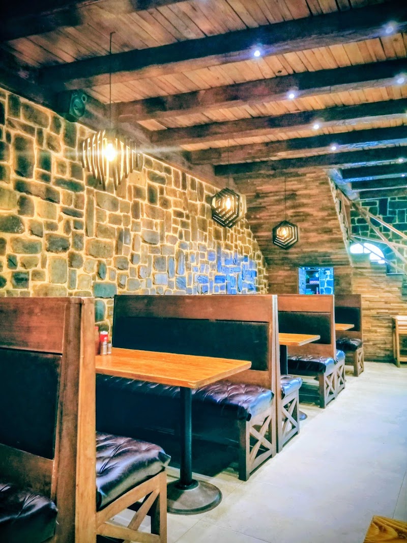 Stone Ove Pizza Valley in Gujranwala, Punjab