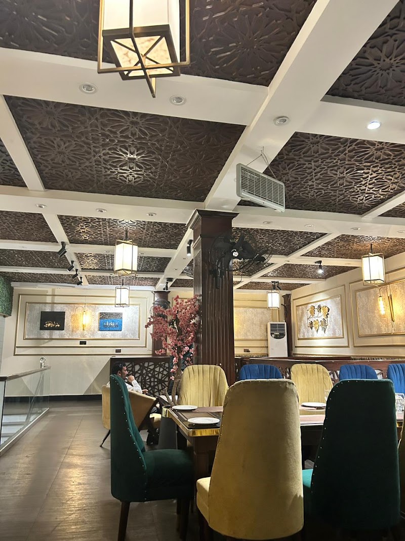 Wali’s Restaurant in Toba Tek Singh, Punjab