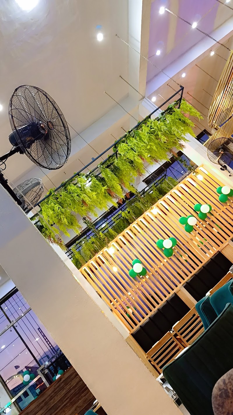 Monar Restaurant in Mīrpur Khās, Sindh