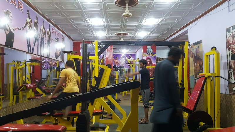 STAR GYM & HIJAMA CENTRE DGKHAN in Dera Ghazi Khan, Punjab