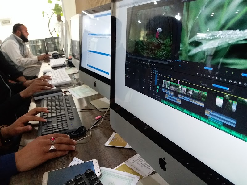 Graphic Designing | Photography | FIlm | Graphics | IELTS (The School of Art and Design) in Islamabad, Islamabad Capital Territory