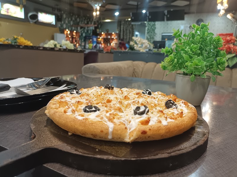 PIZZA ARENA LODHRAN in Lodhrān, Punjab