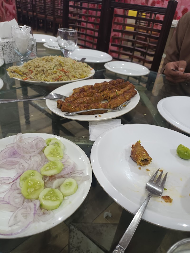 Al-Farooq Food Café, Arif Town in Bahawalpur, Punjab