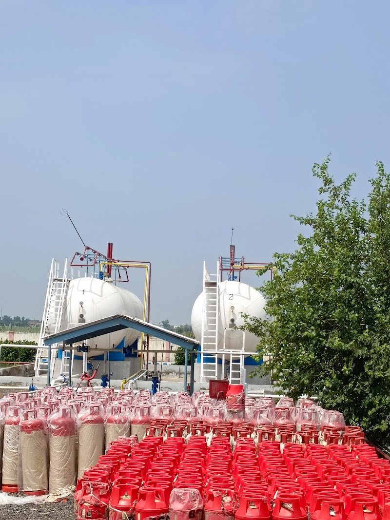 Adil Gas Traders in Lahore, Punjab