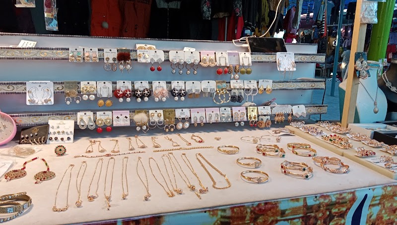 Model Bazaar D.G. Khan in Dera Ghazi Khan, Punjab